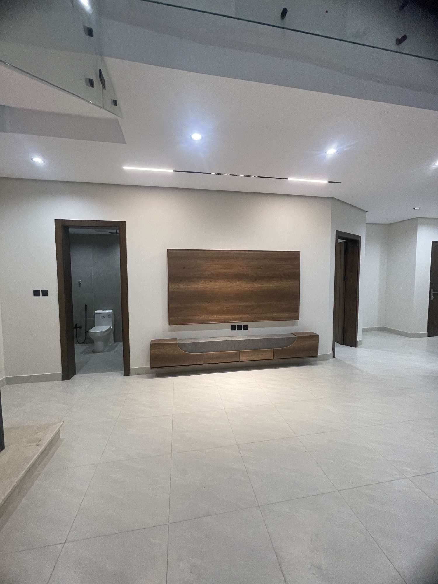 image_picker_D611160B-C61F-4FA6-8DB0-683021B1A8E4-62576-00001A39B1734B47